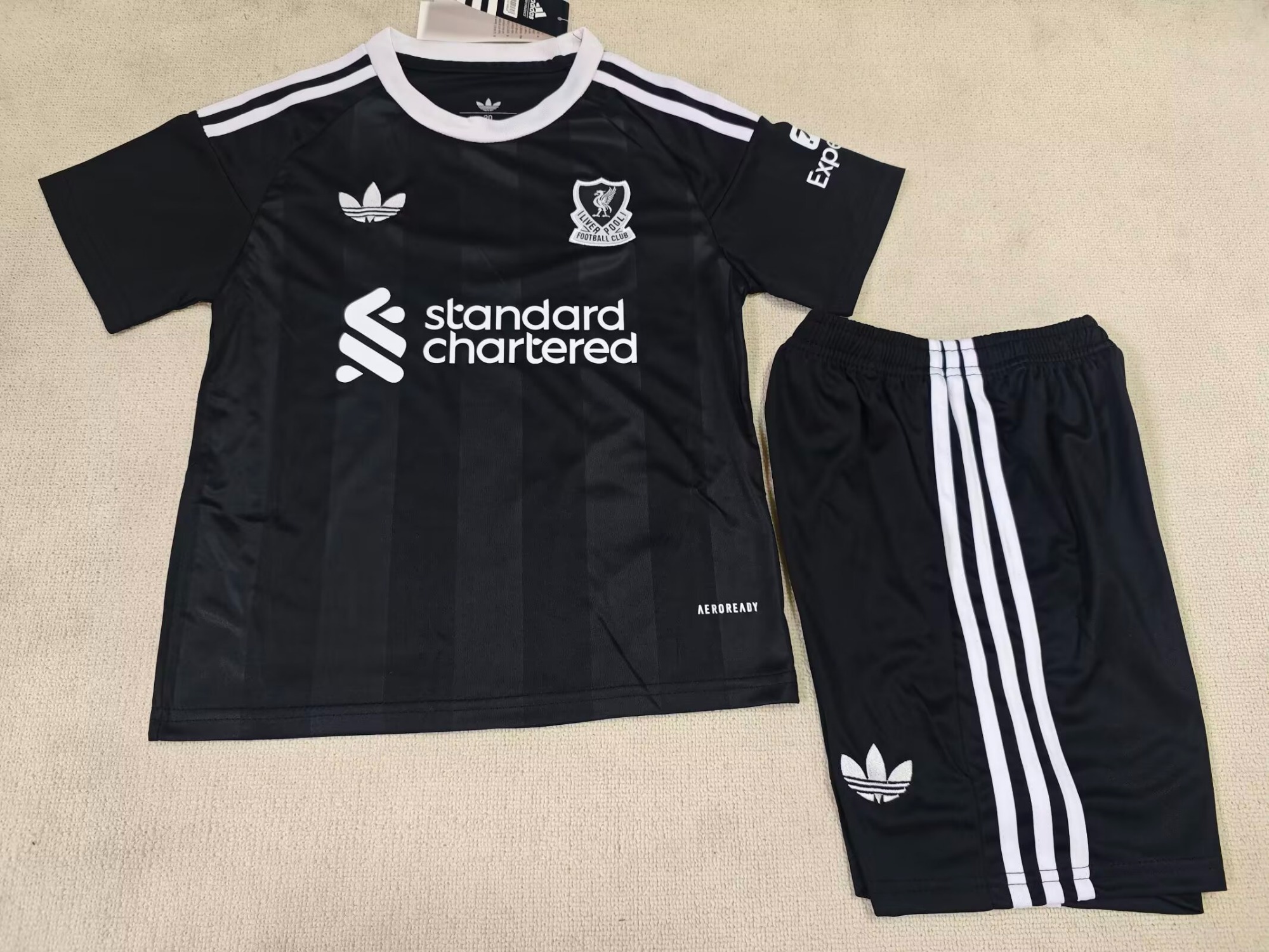 25-26 Liverpool Black Special Edition Kids
