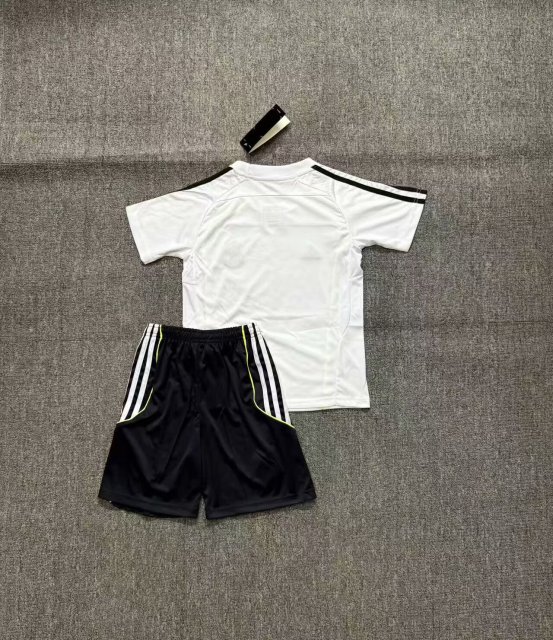 25-26 Real Madrid Retro Edition Kids