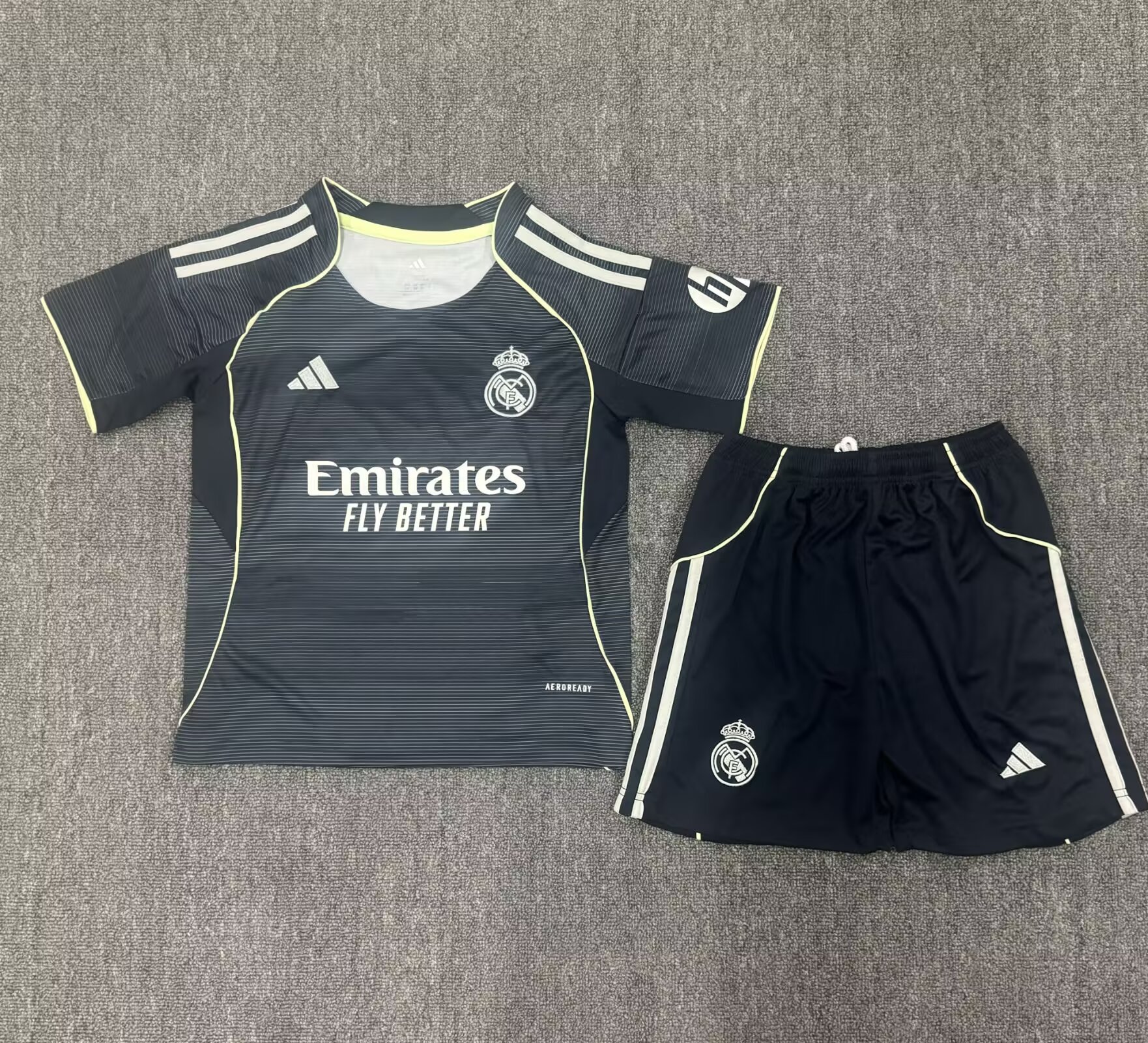 25-26 Real Madrid away kids
