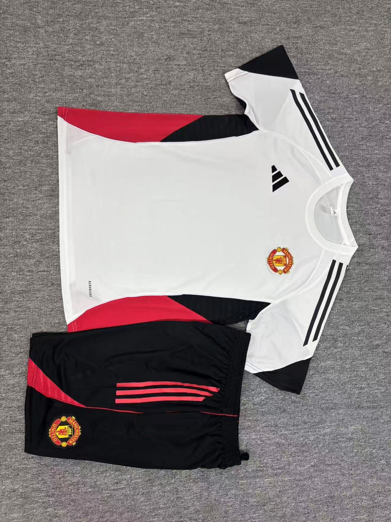 25-26 Short sleeved Manchester United White Kids+Adult Set