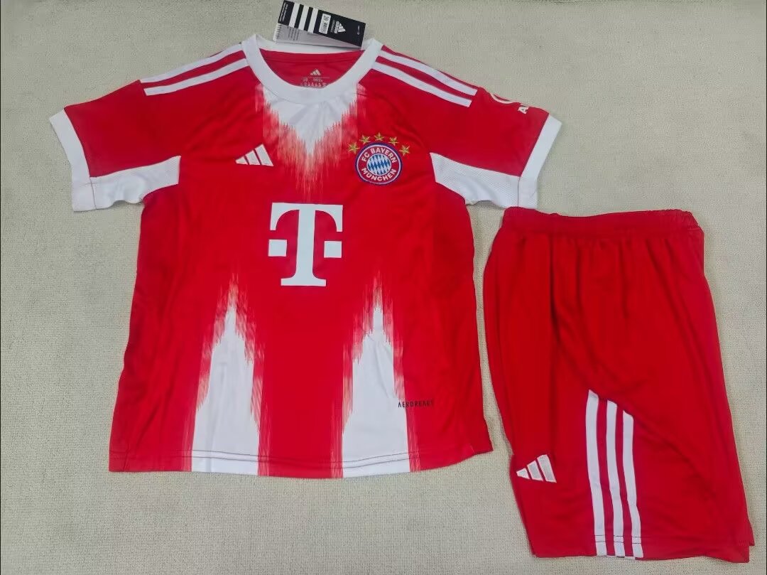 25-26 Bayern home kids+adult set
