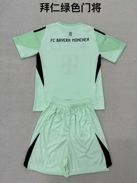 25-26 Bayern Green Goalkeeper Kids+Adult Set