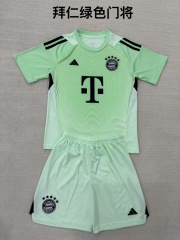 25-26 Bayern Green Goalkeeper Kids+Adult Set