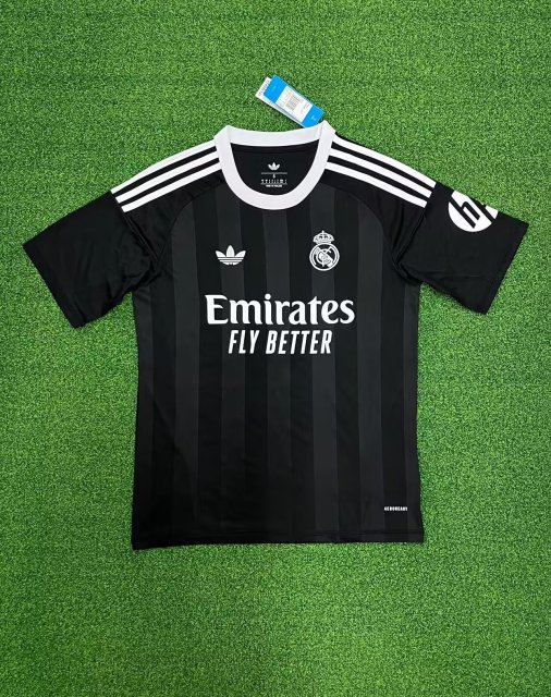 25-26 Real Madrid goalkeeper