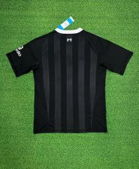 25-26 Black Liverpool goalkeeper