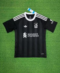 25-26 Black Liverpool goalkeeper
