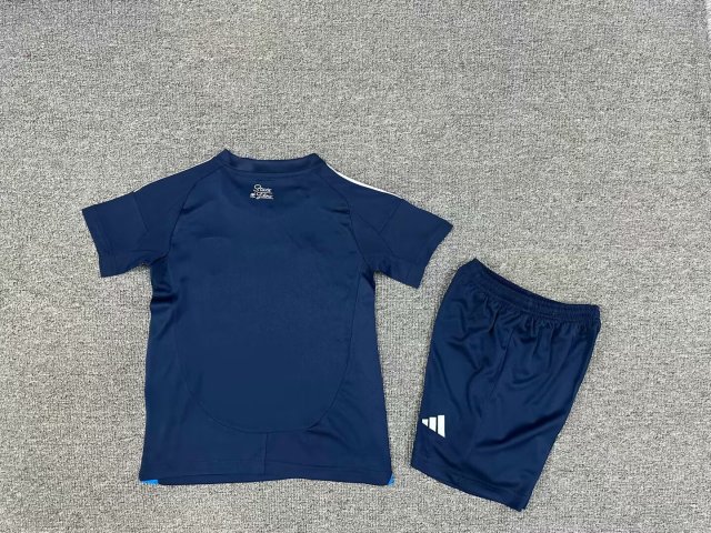 25-26 San Diego home kids