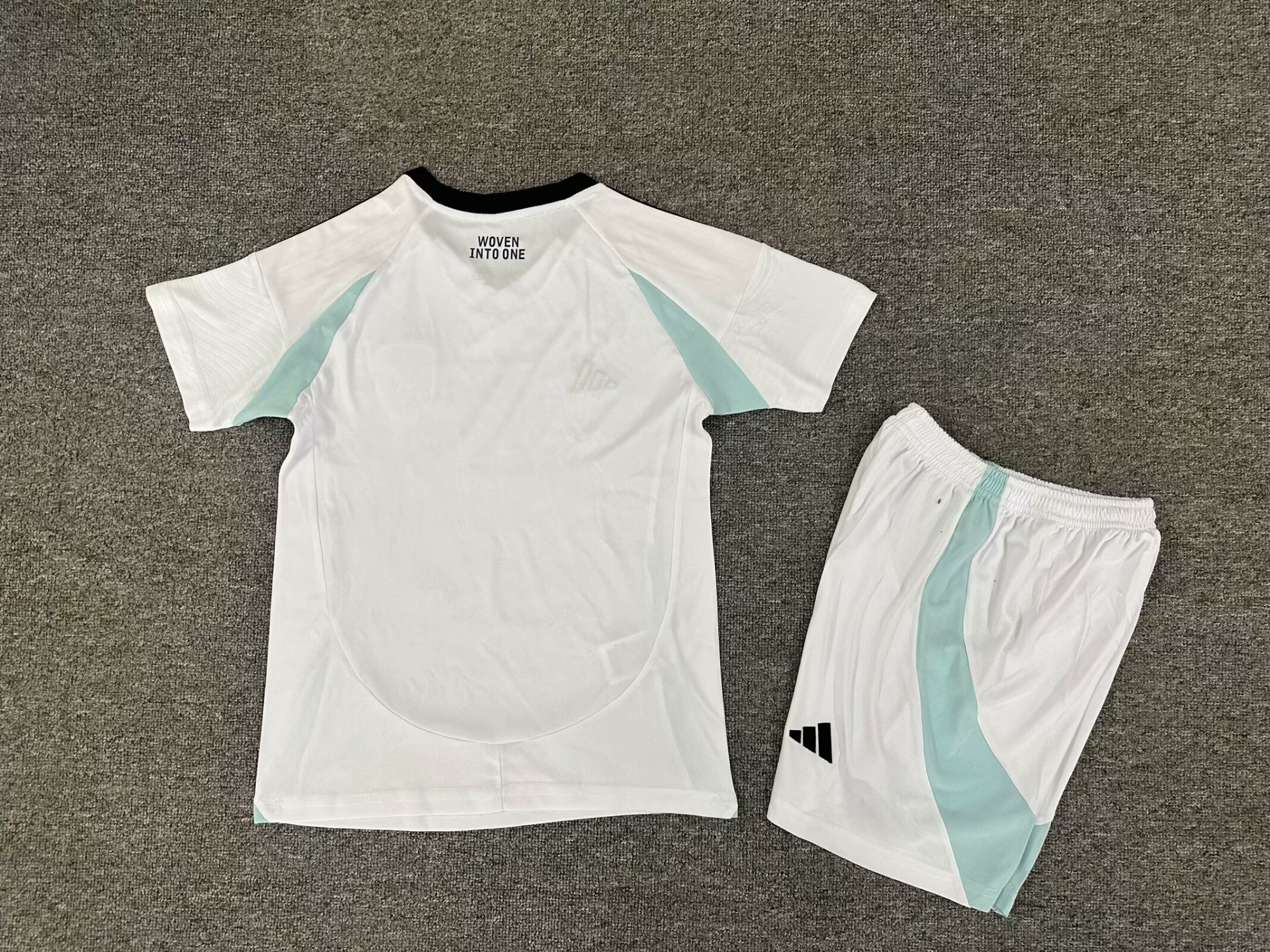 25-26 San Diego away kids