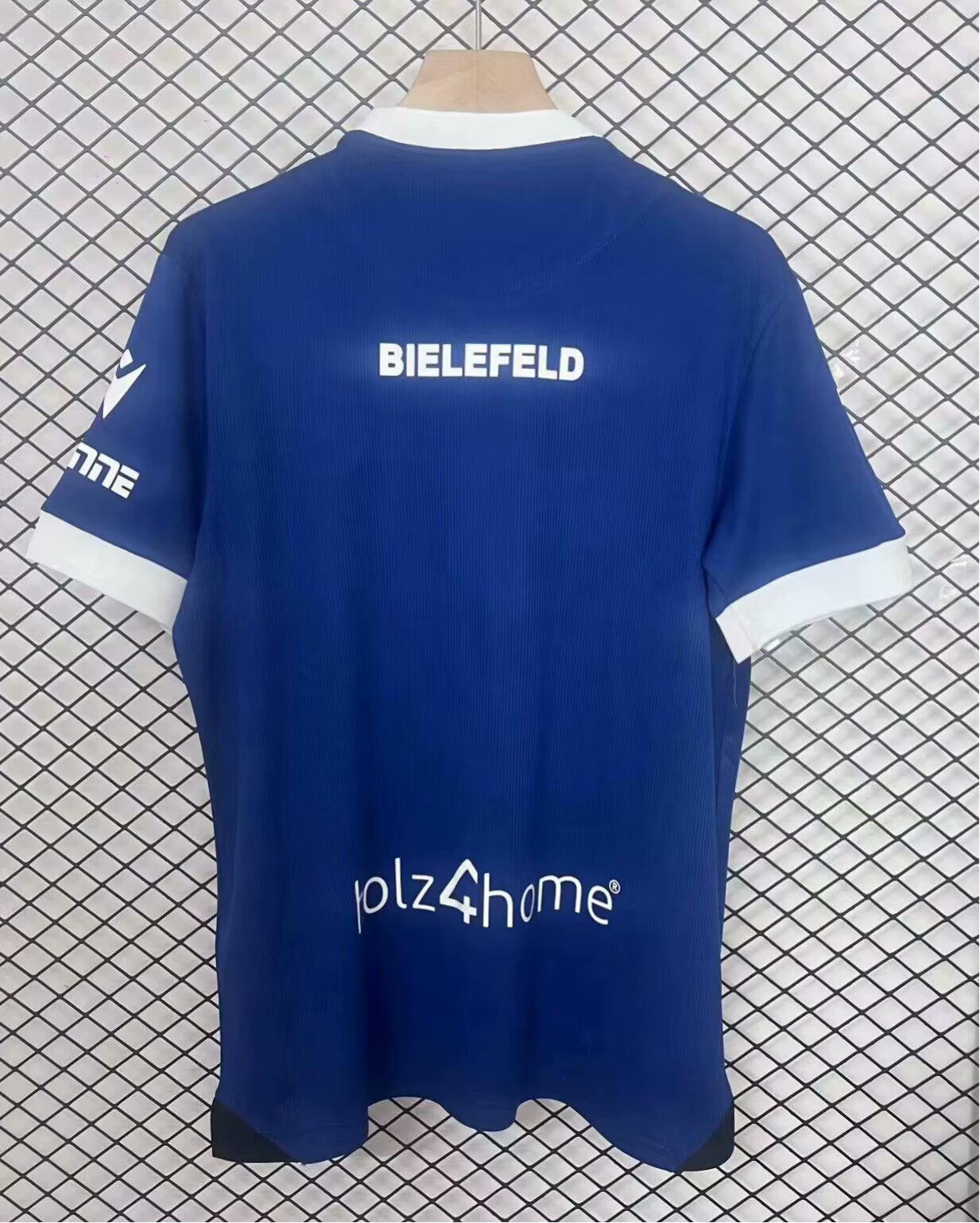 25-26 Bielefeld home court