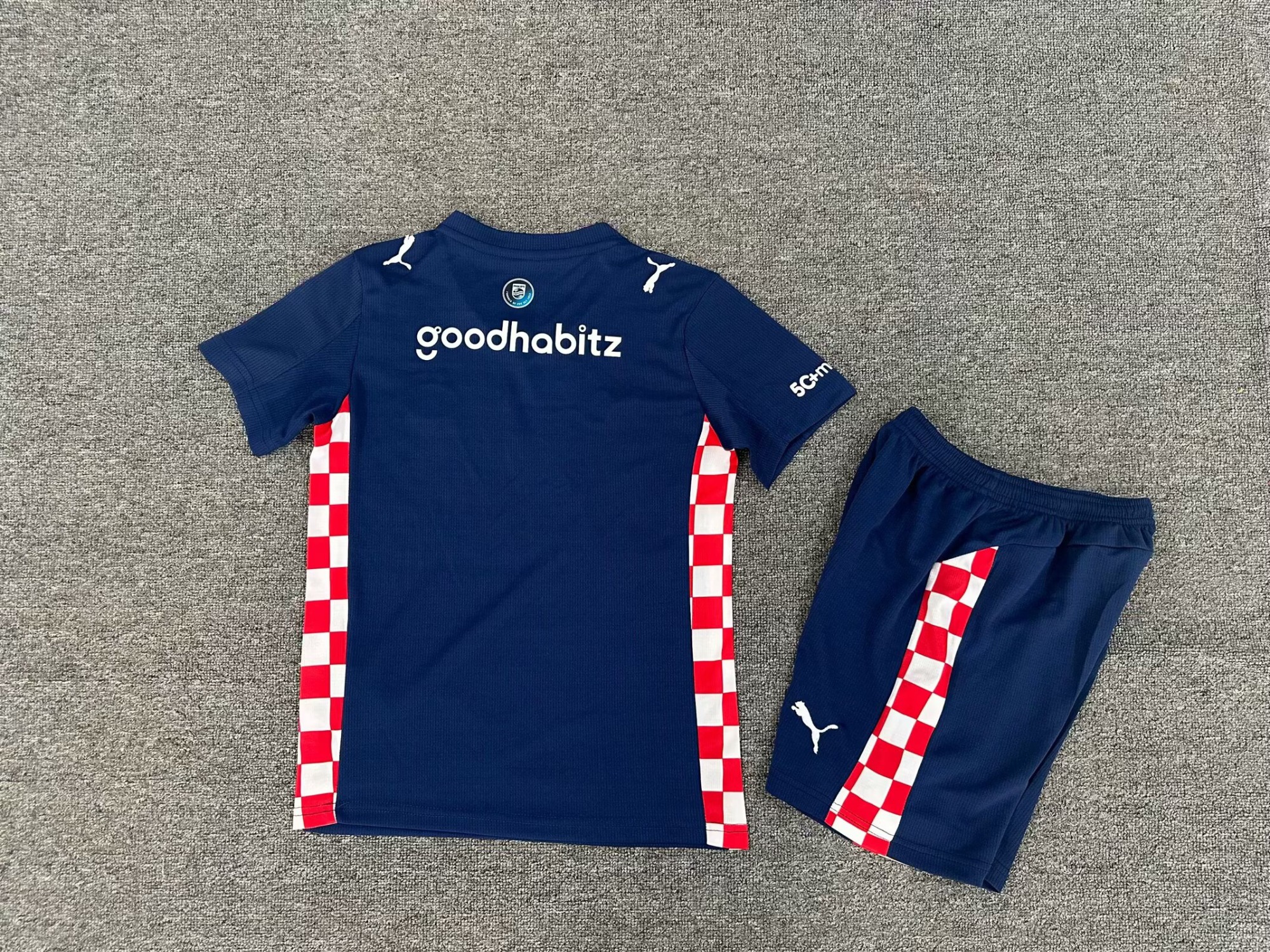 25-26 Eindhoven away kids