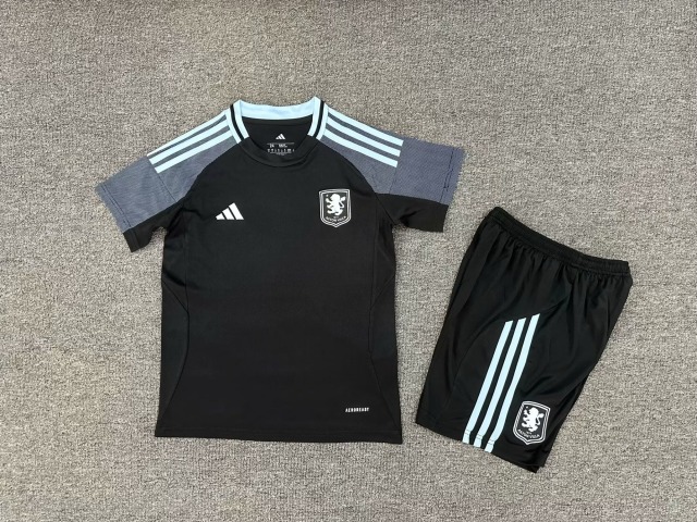 25-26 Aston Villa away kids