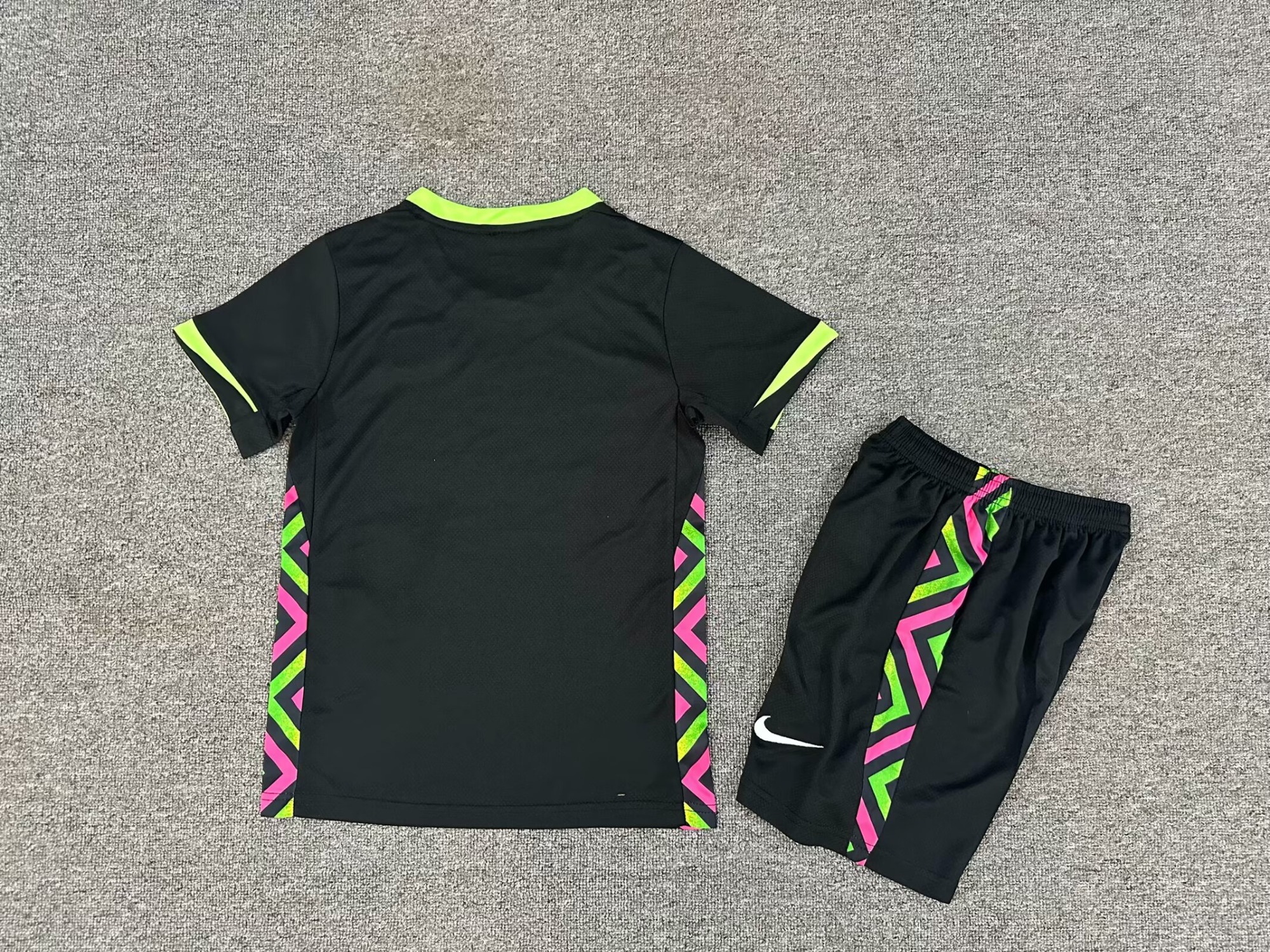 25-26 Australian away kids