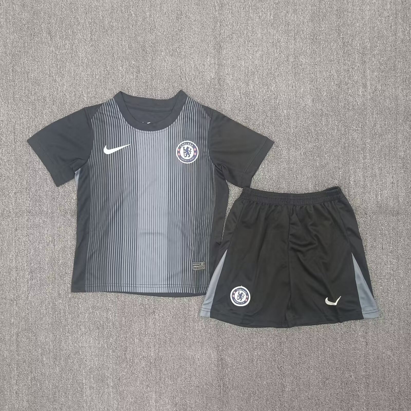25-26 Chelsea Black Goalkeeper Kids