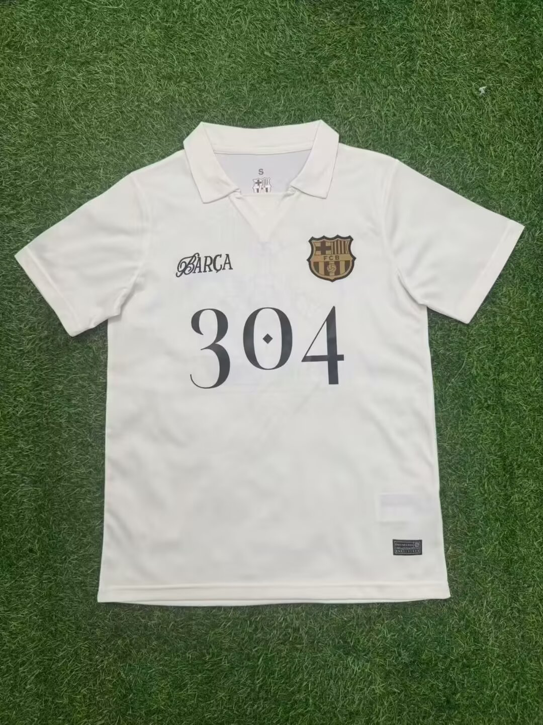 25-26 Barcelona White Special Edition