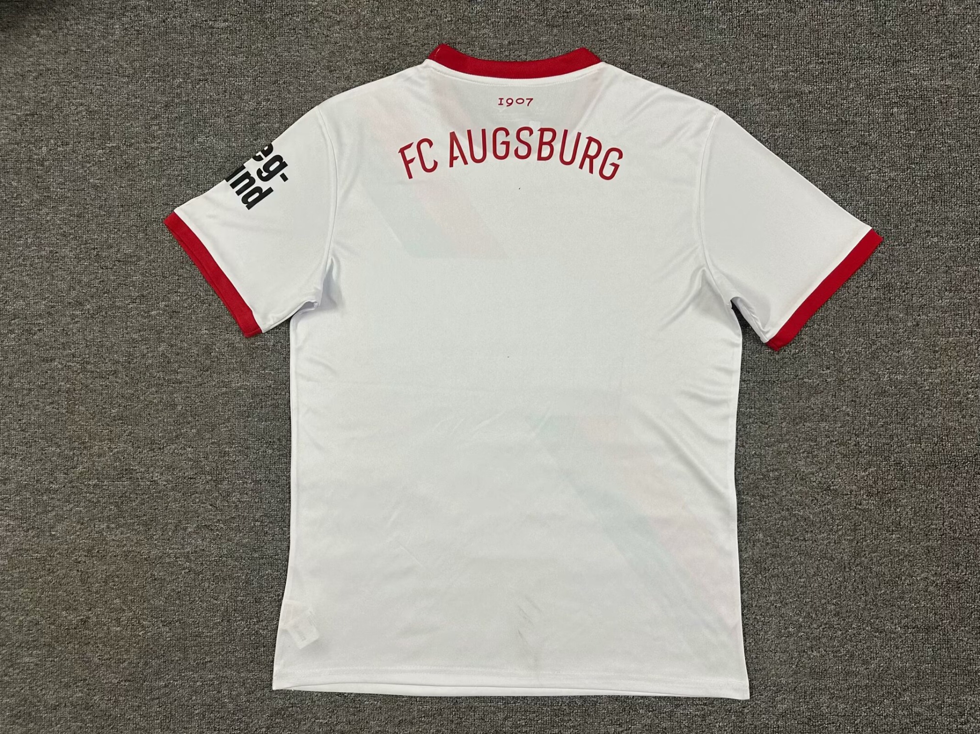 25-26 Augsburg home court
