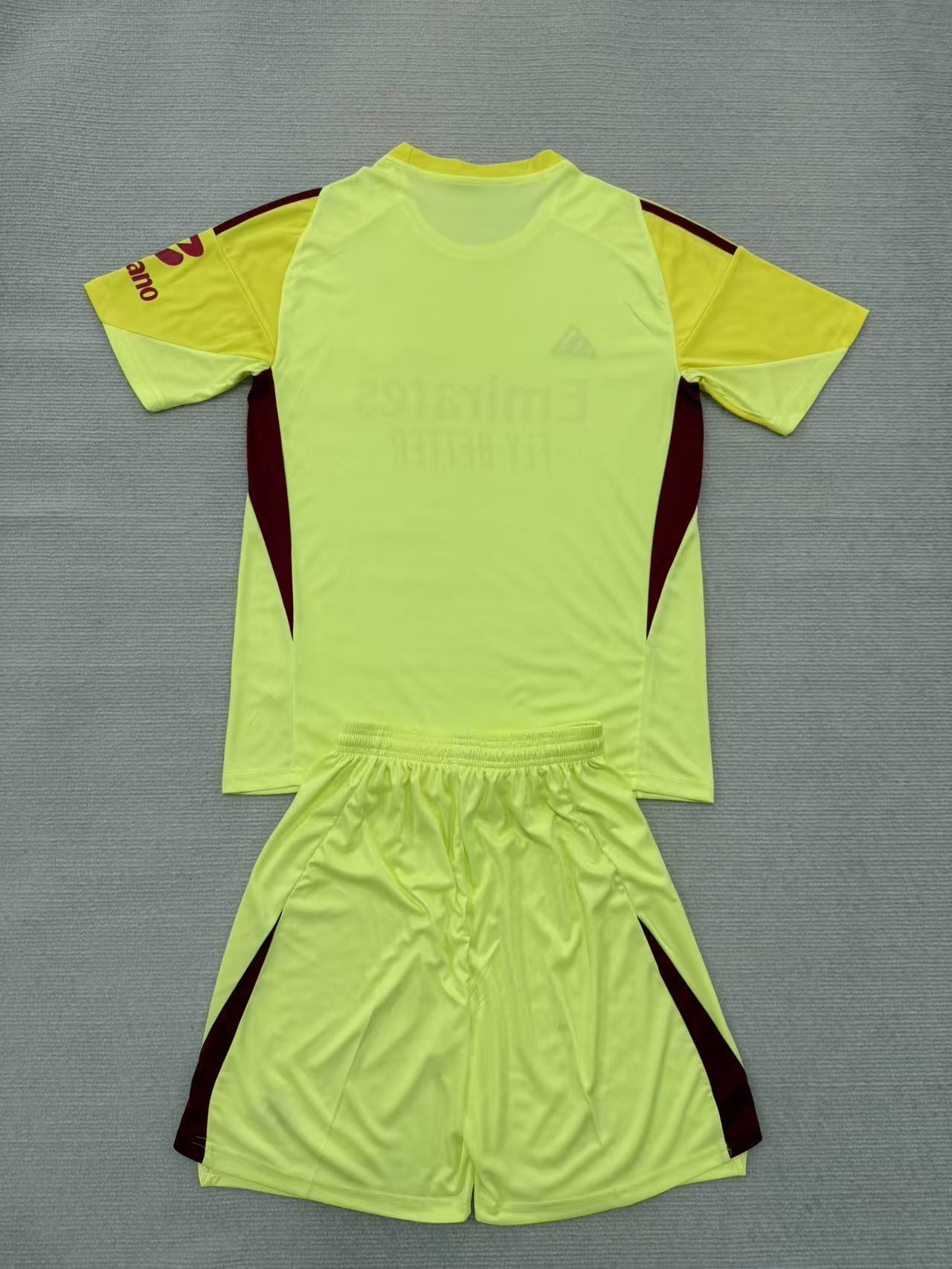 25-26 Benfica Yellow Goalkeeper Kids+Adult Set