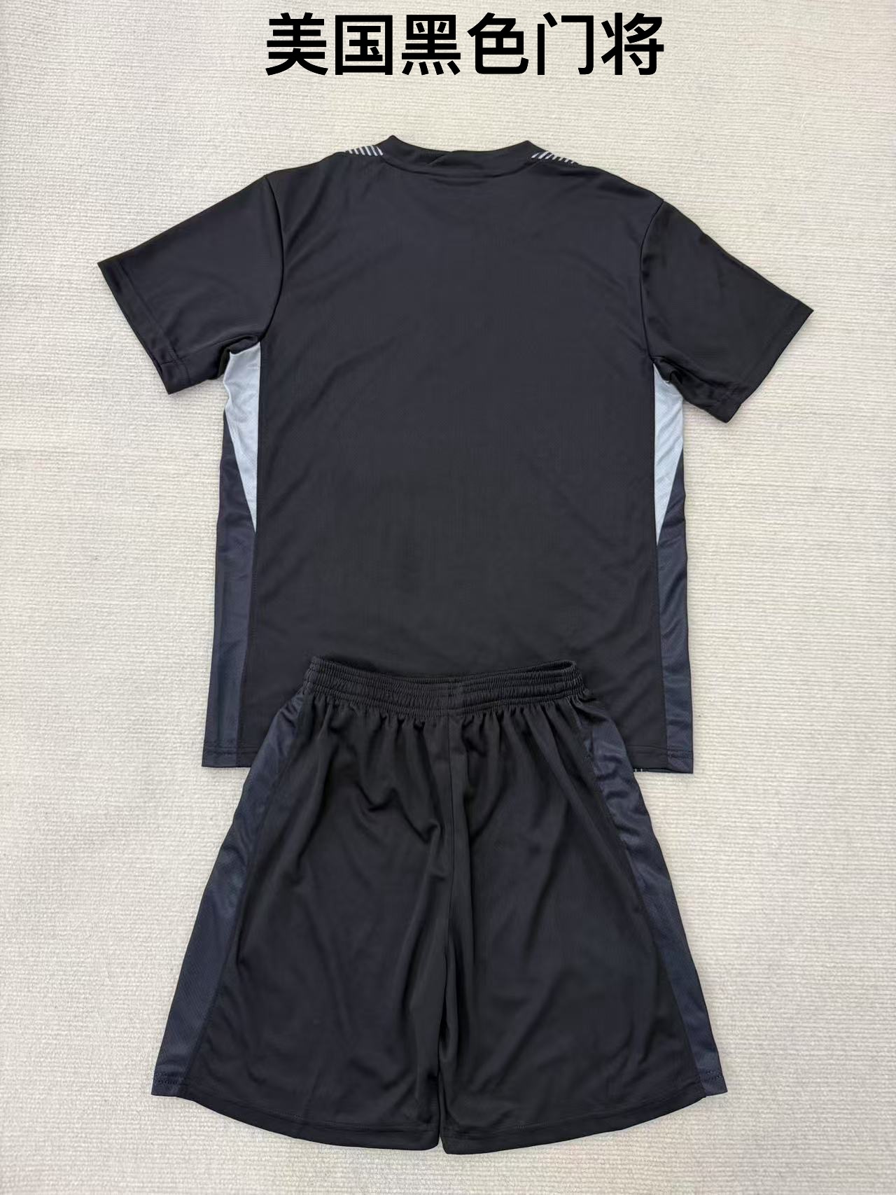 25-26 US Black Goalkeeper Kids+Adult Set