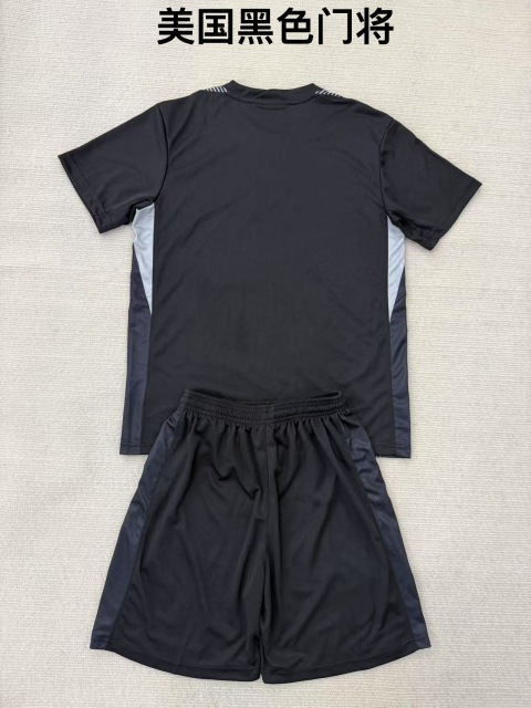 25-26 US Black Goalkeeper Kids+Adult Set