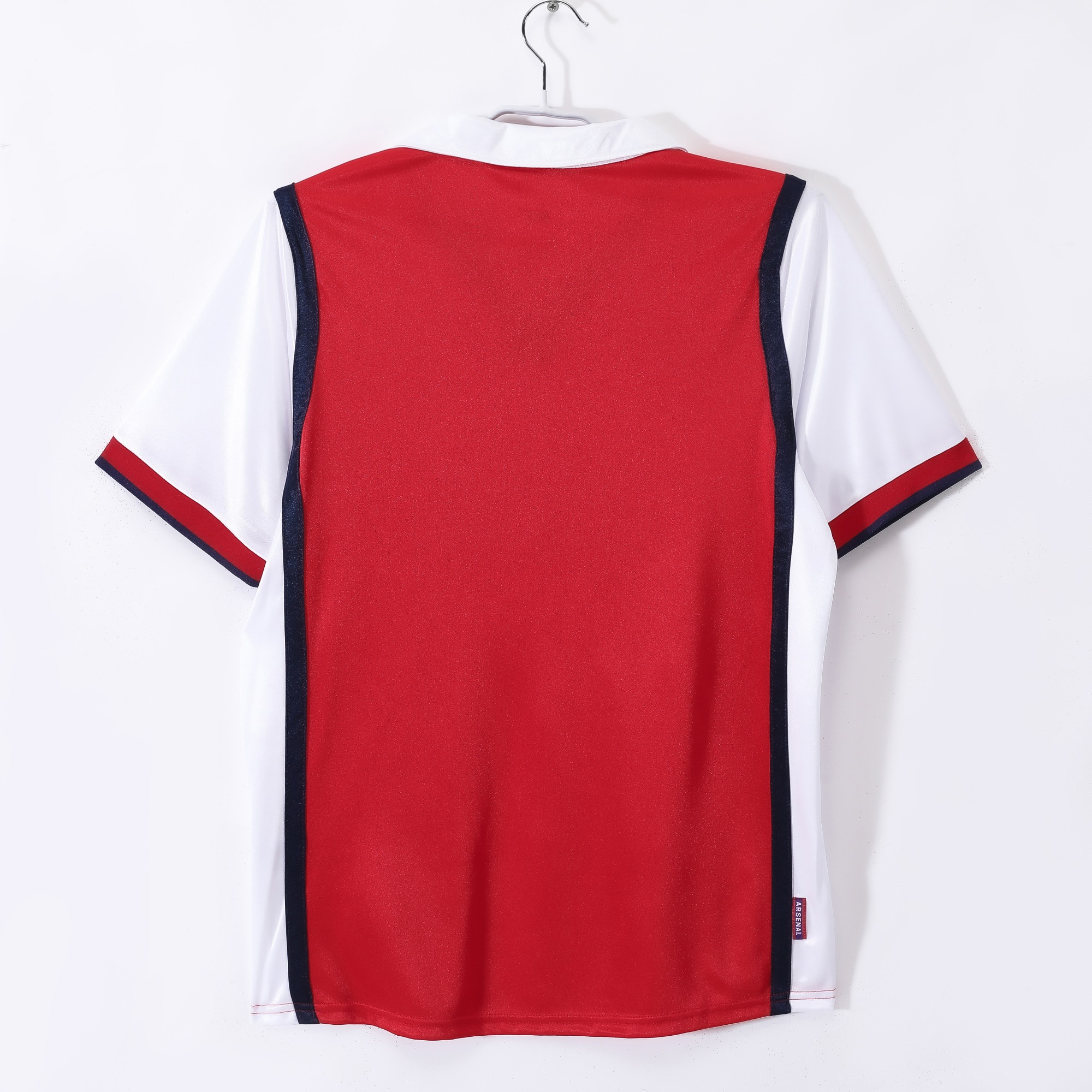 The 1998-99 Arsenal home retro season