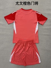 25-26 Juventus Orange Goalkeeper Kids+Adult Set
