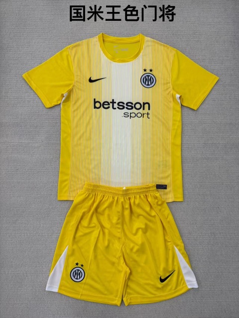 25-26 Inter Milan Yellow Goalkeeper Kids+Adult Set