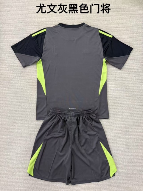 25-26 Juventus grey black goalkeeper kids+adult set