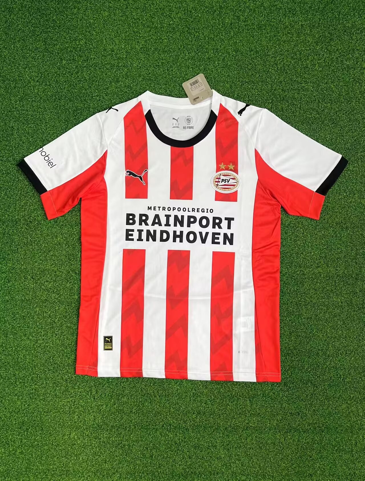 25-26 Eindhoven at home