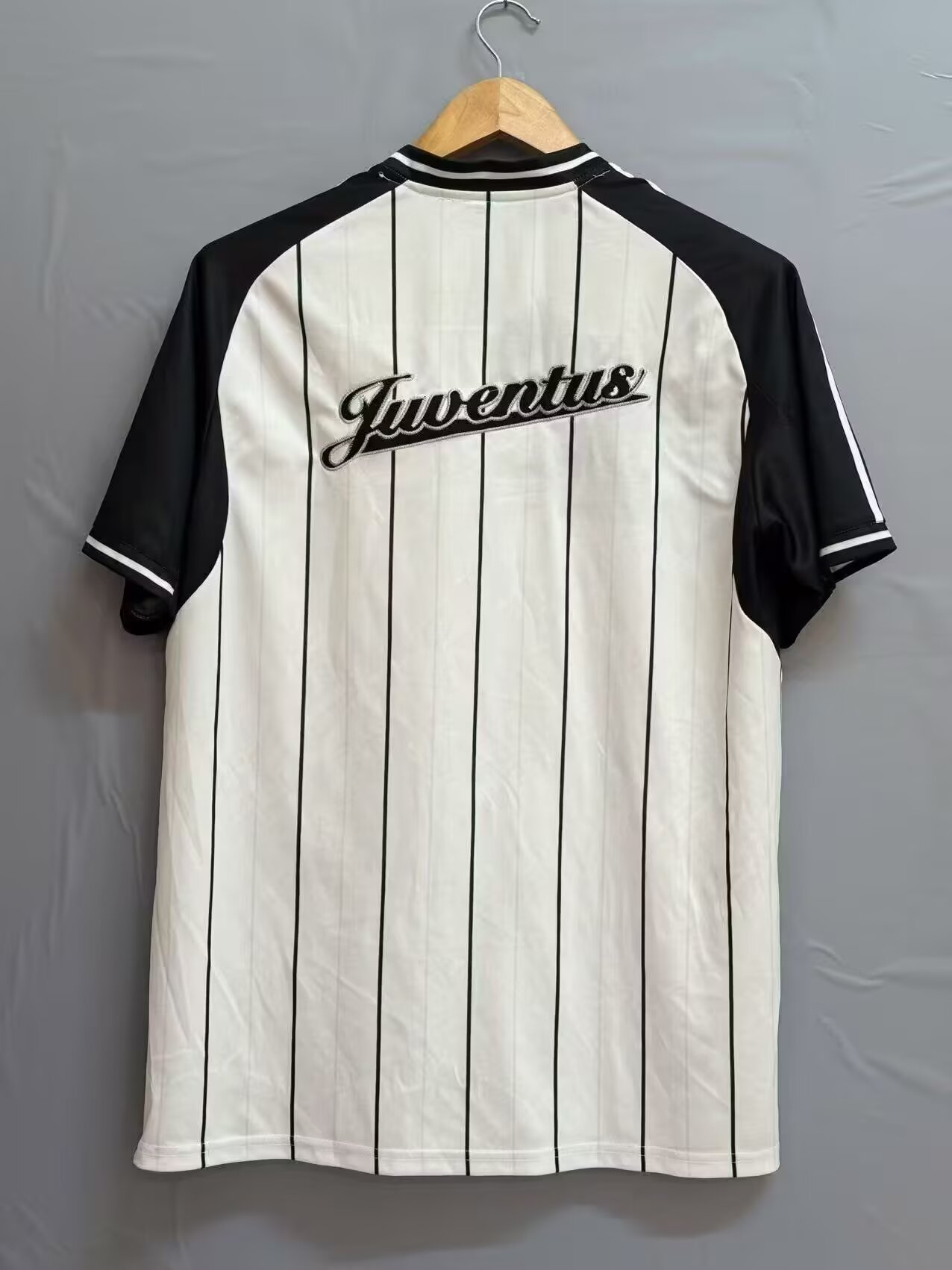25-26 Juventus baseball jersey