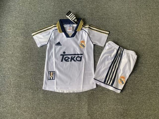 97-98 Juventus Home Kids