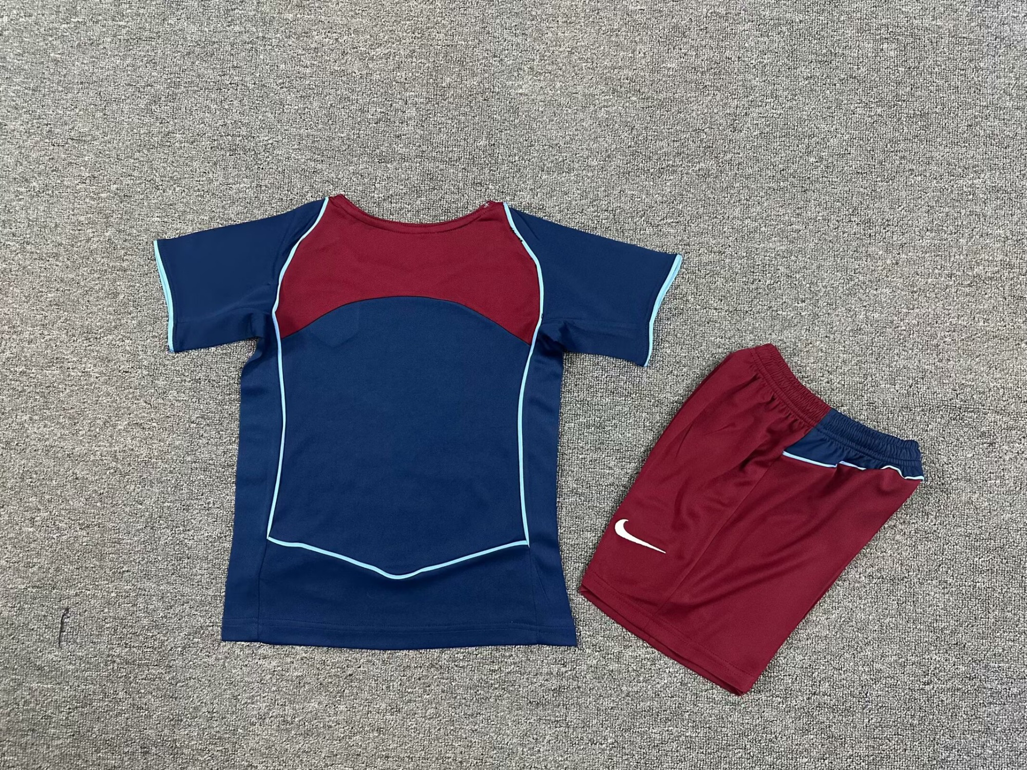 04-05 Atletico Madrid away kids