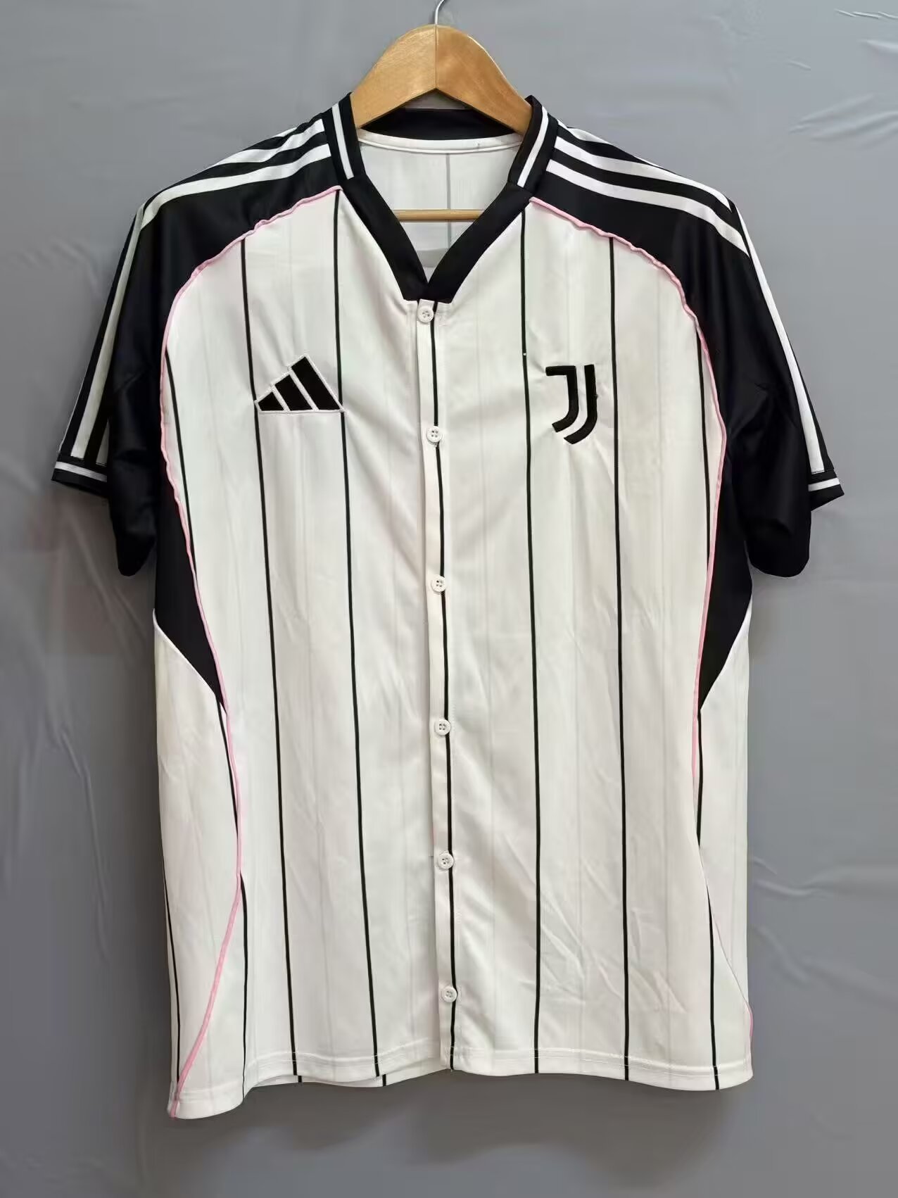 25-26 Juventus baseball jersey