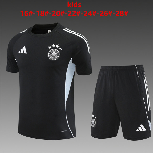 25-26 Short sleeved German Black Kids+Adult Set