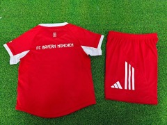25-26 player version Bayern home kids