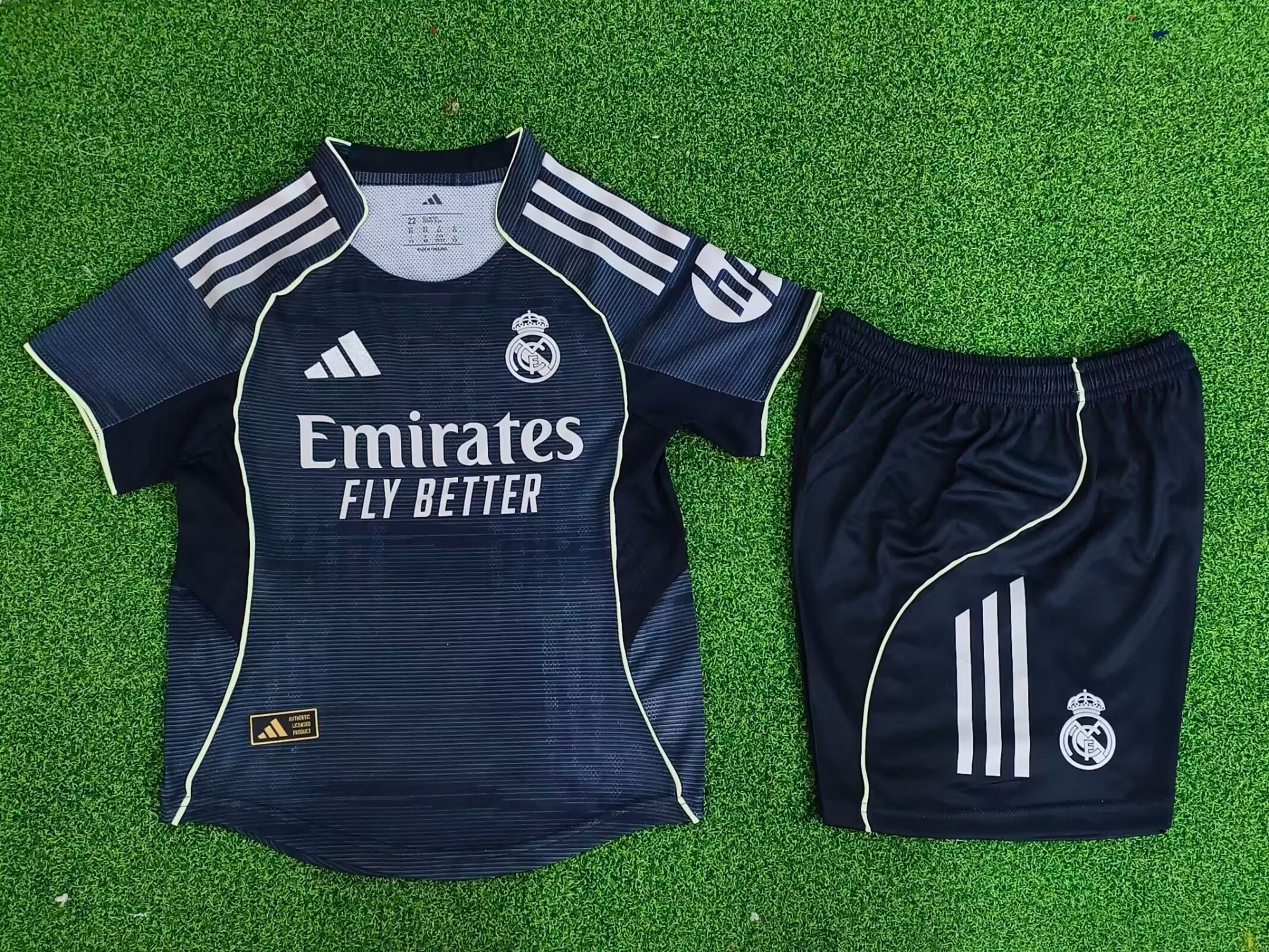 25-26 Player Edition Real Madrid away kids