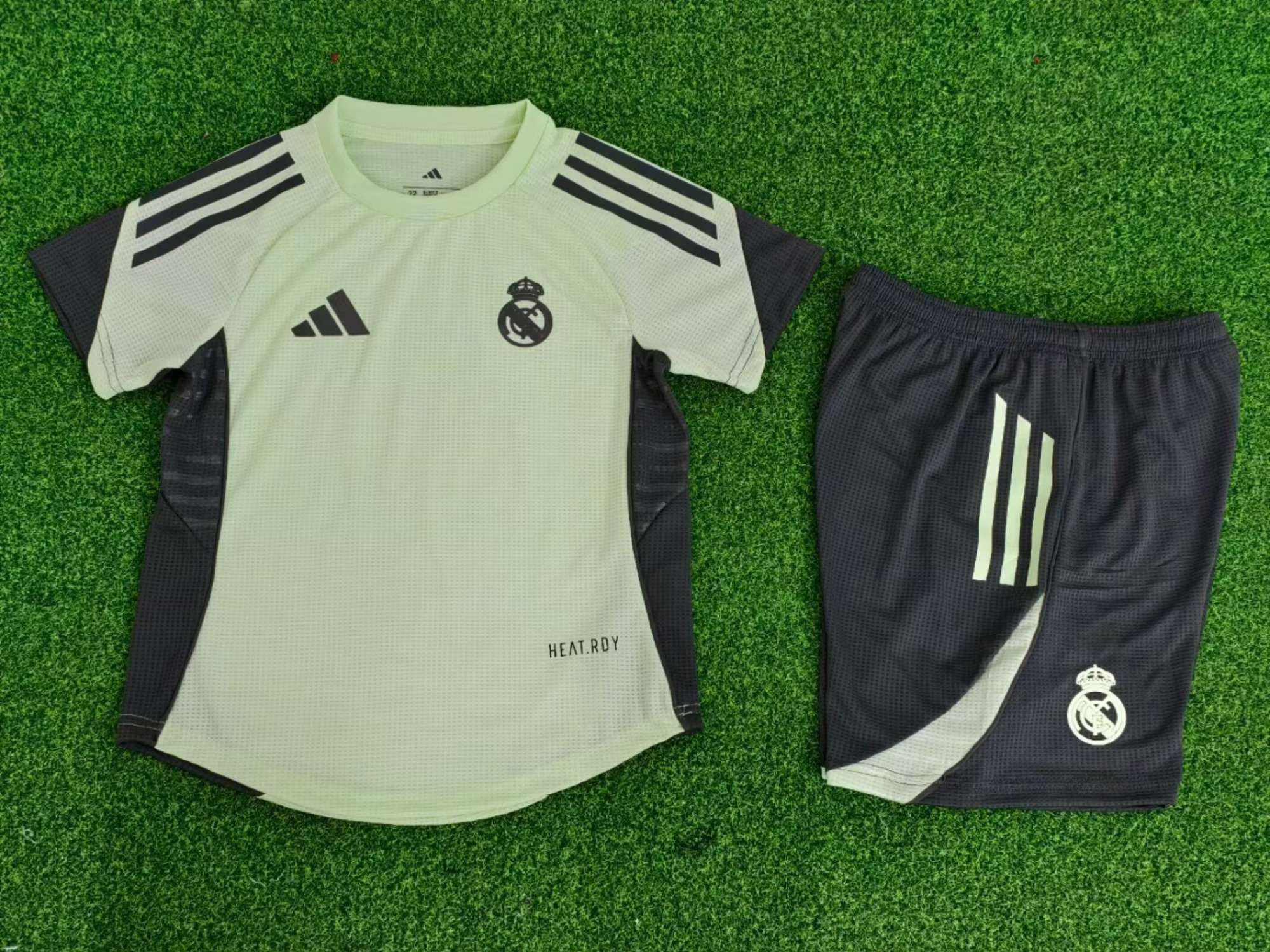 25-26 Player Edition Real Madrid Training Uniform Light Green Kids