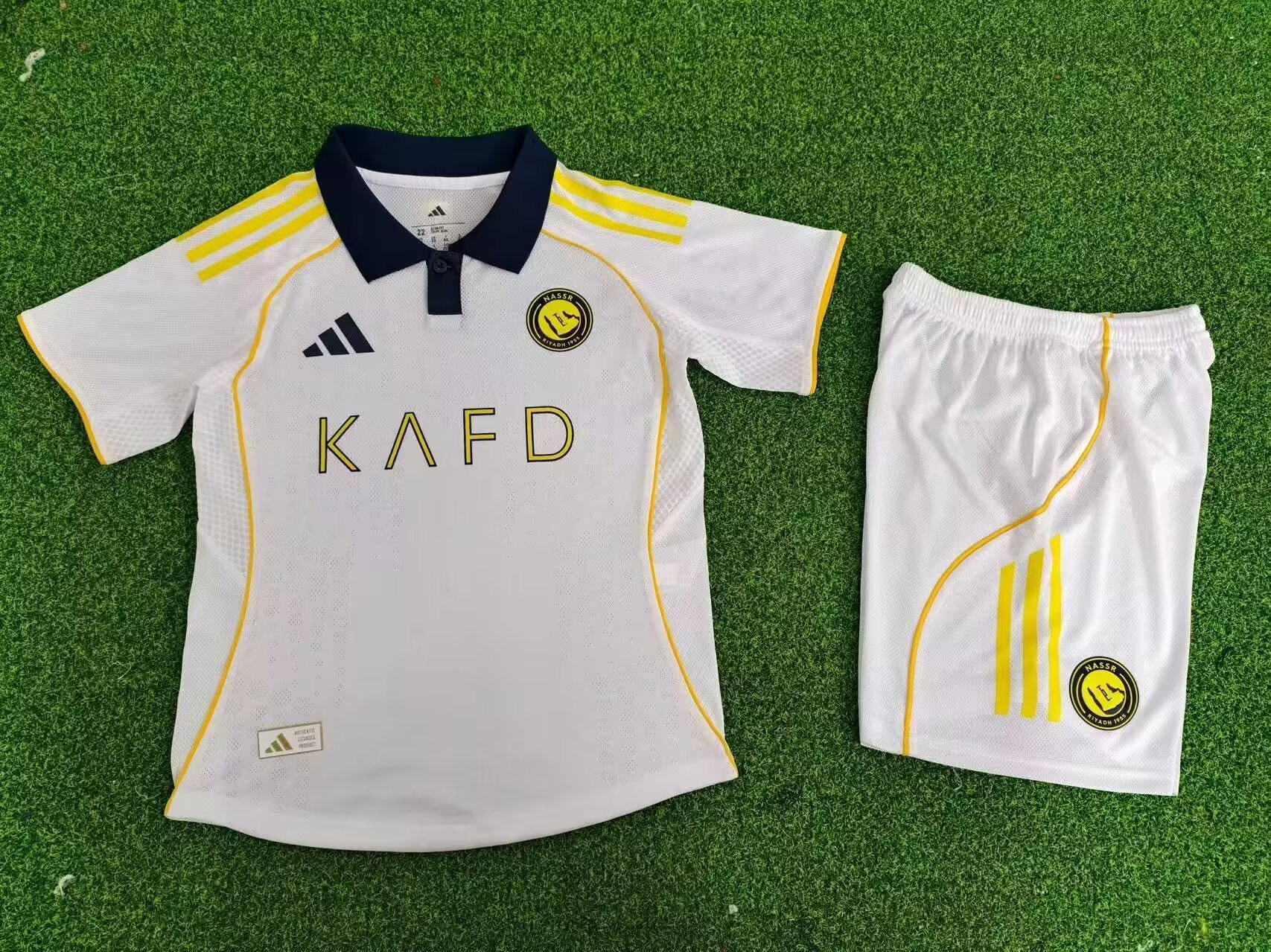 25-26 player version Al-Nassr FC Victory 2 away kids