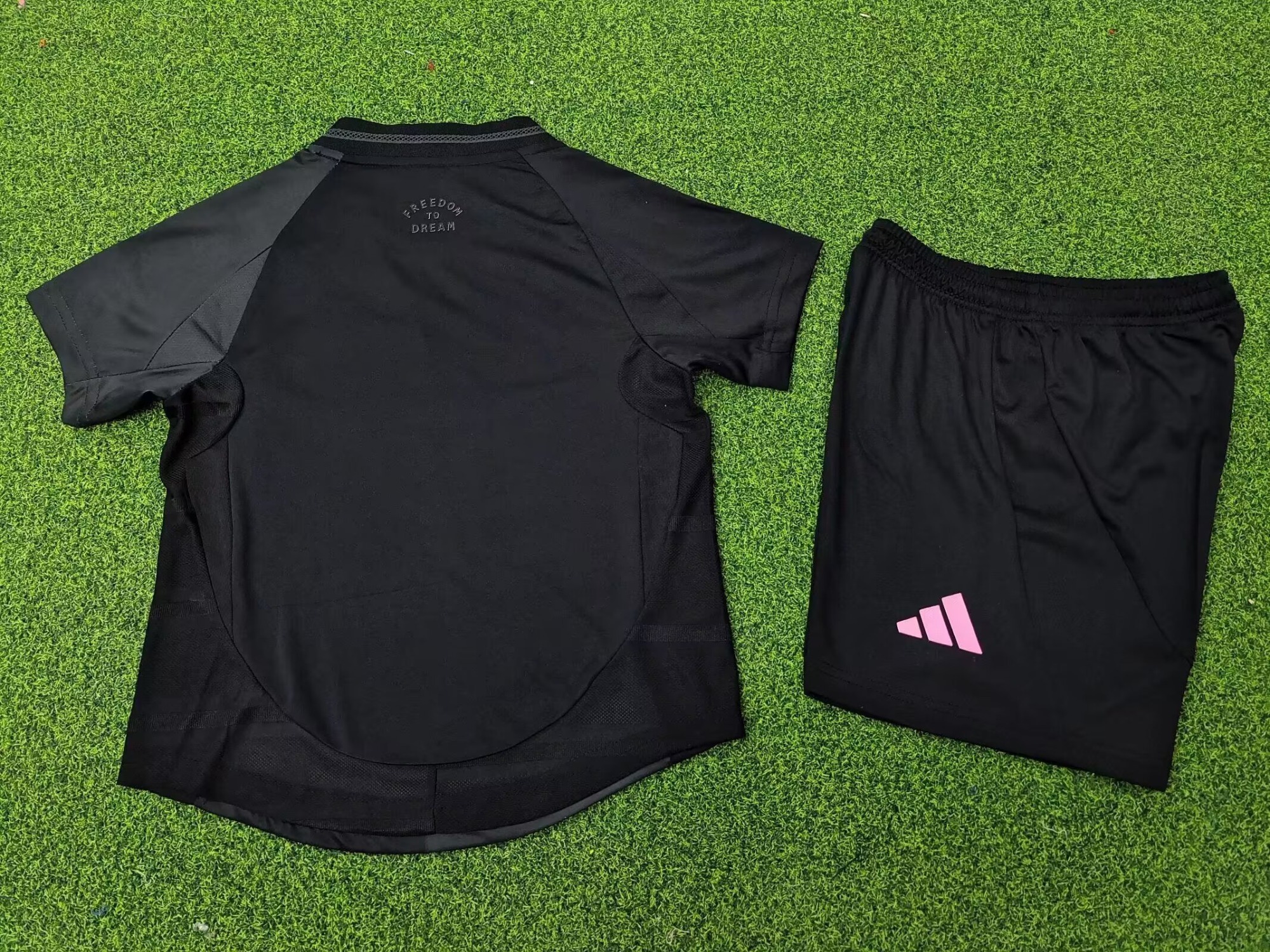 25-26 Player Edition Miami away kids