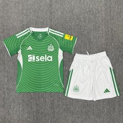 25-26 Newcastle away kids