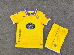 25-26 Valladolid 2 away kids