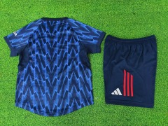 25-26 players Arsenal away kids