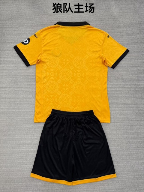 25-26 Wolverhampton Wanderers Home Kids+Adult Set