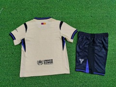 25-26 players Barcelona away kids