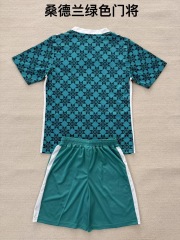 25-26 Sunderland Green Goalkeeper Kids+Adult Set