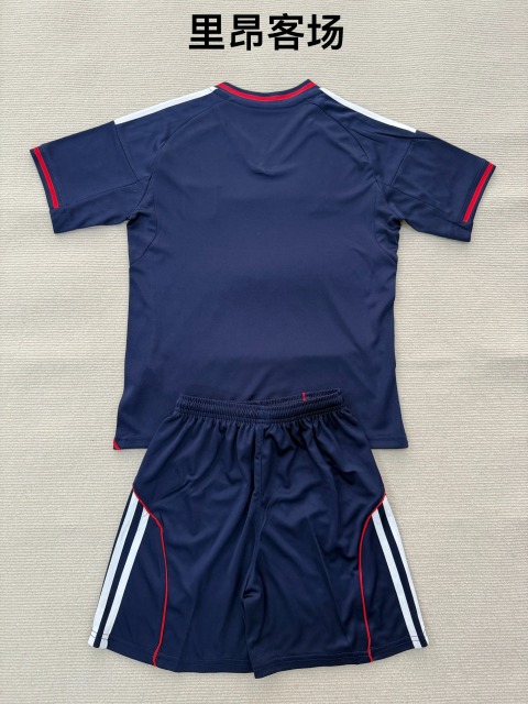 25-26 Lyon away kids+adult set