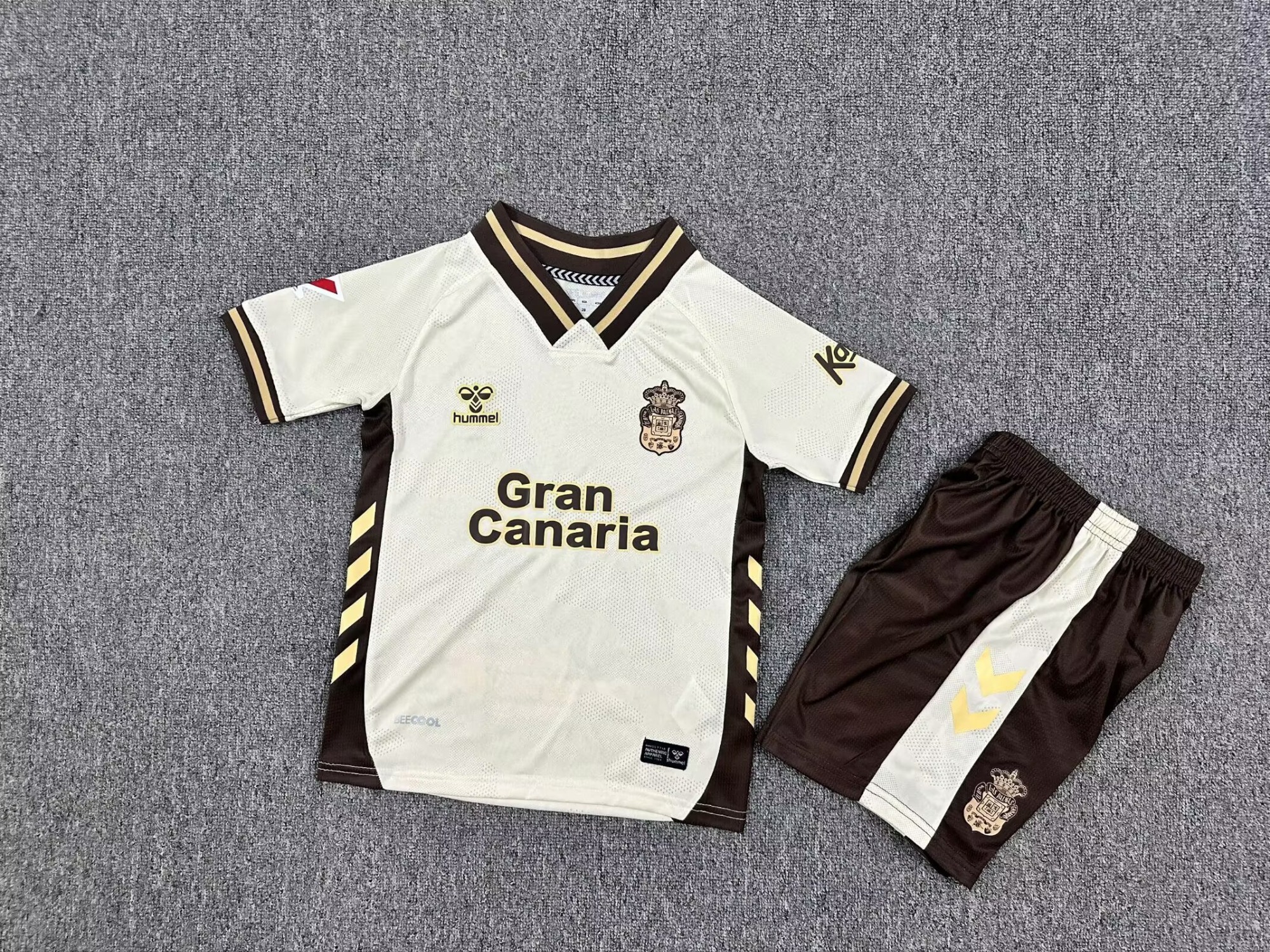 25-26 Las Palmas kids