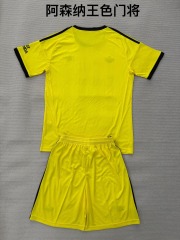 25-26 Arsenal Yellow Goalkeeper Kids+Adult Set