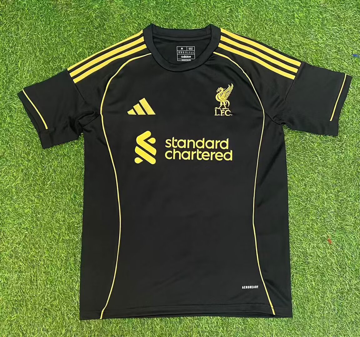 25-26 Liverpool black training uniform