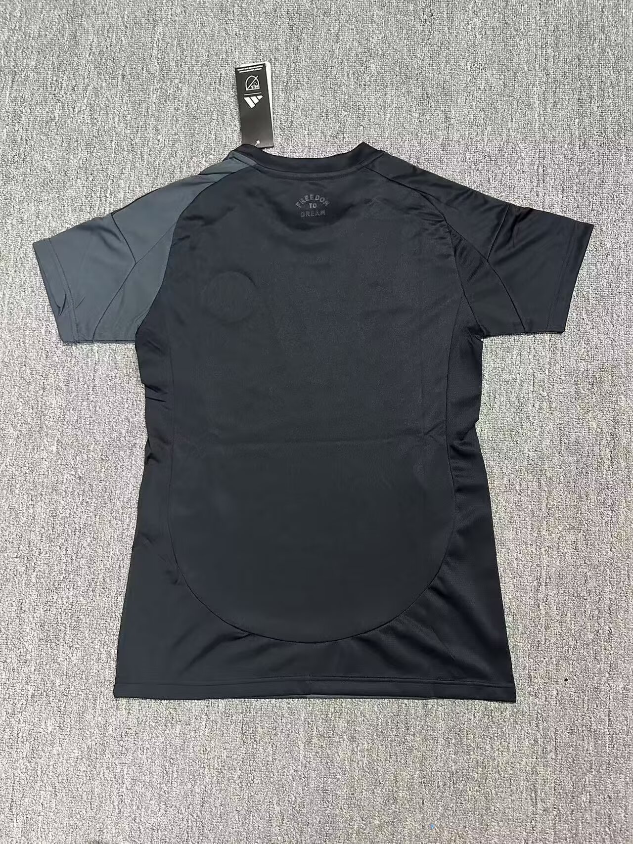 25-26 Miami away women's model
