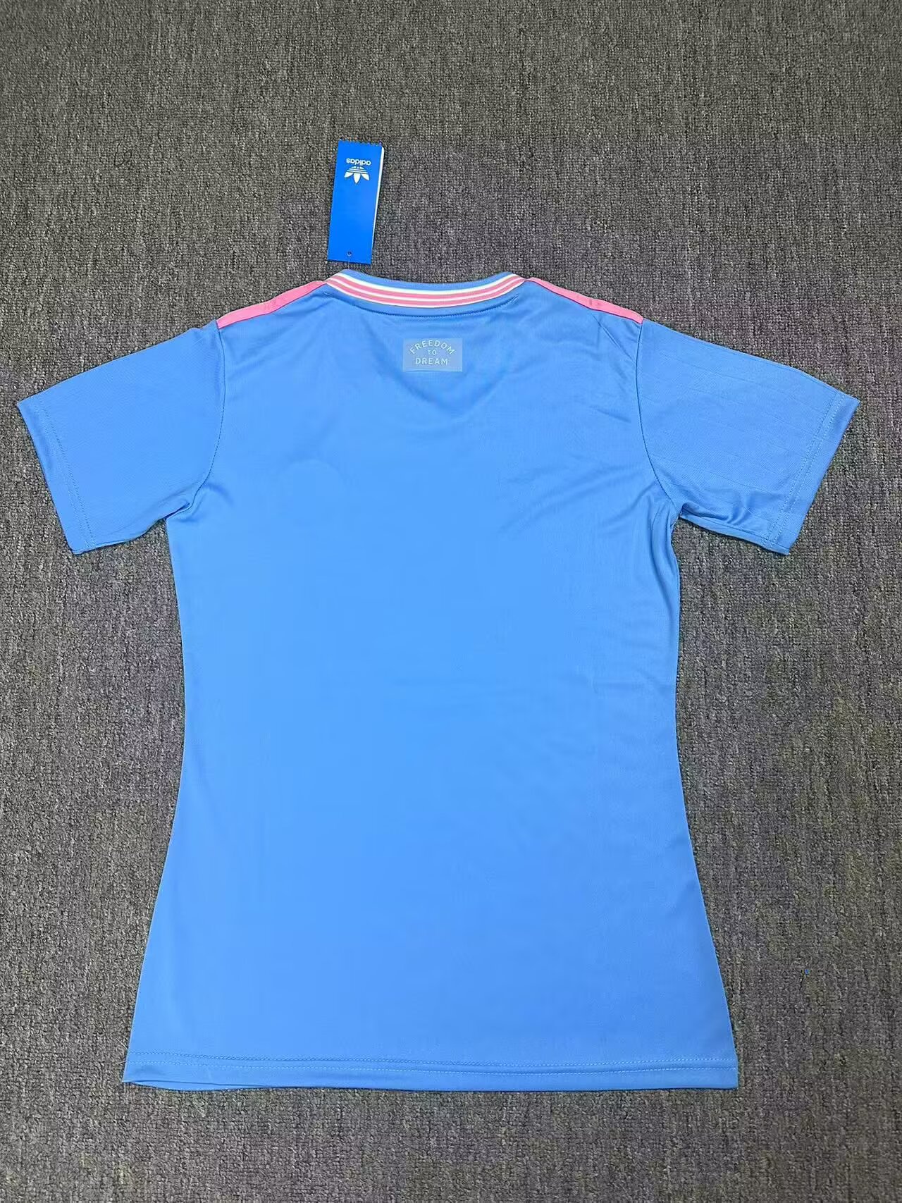 25-26 Miami 2 away women's model