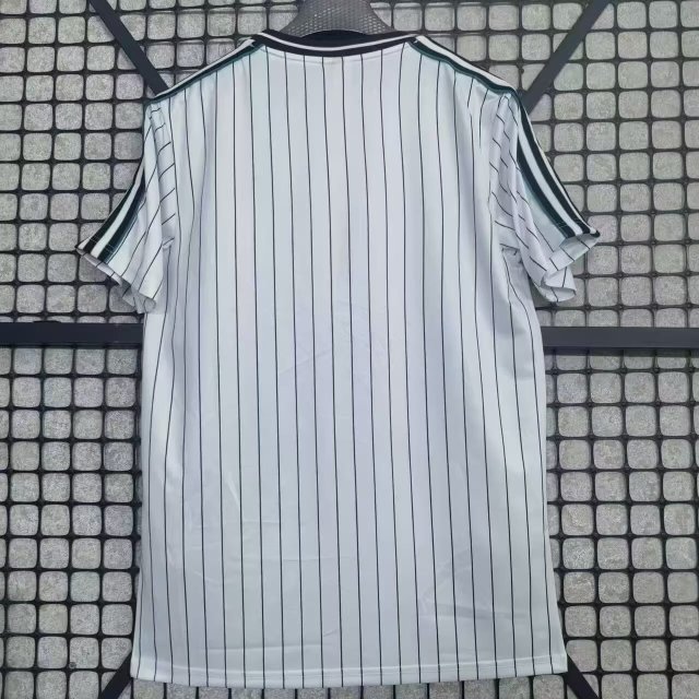 25-26 Newcastle Retro Edition